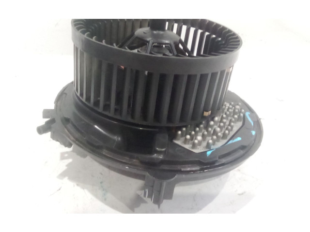 Вентилятор печки    5WB819021A, 3q1819021e   Cupra Formentor