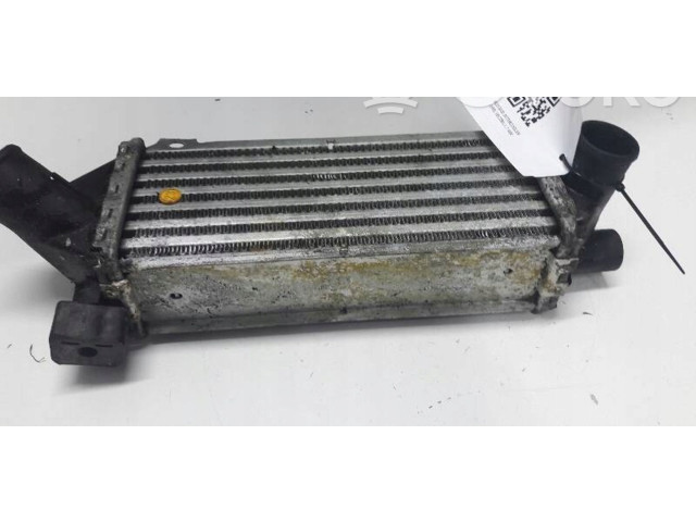 Интеркулер 90353028 Opel Vectra A