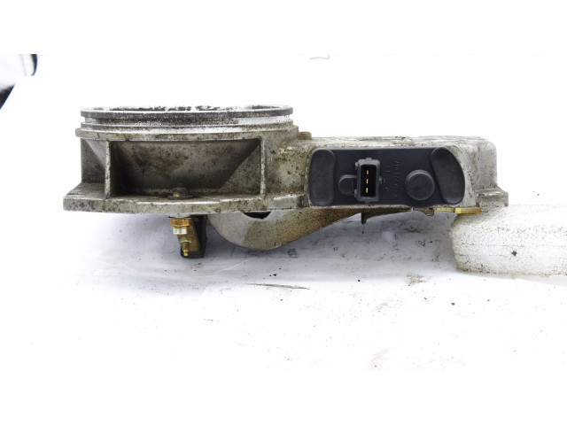 Vstřikovací lišta 0438121085, 054133353a   Audi 100 S4 C4     