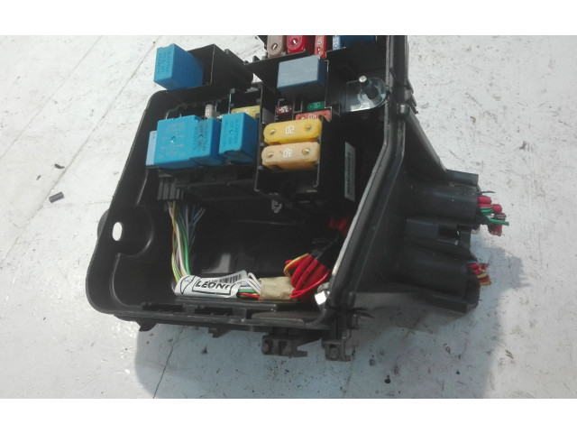 Блок предохранителей 243809584R, 243809584R   Dacia Duster II    