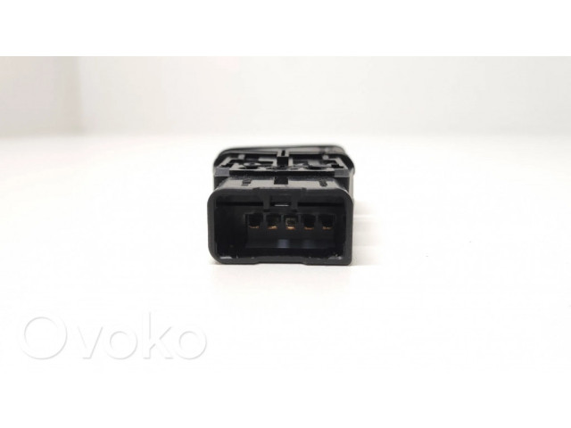 Включатель аварийных фонарей