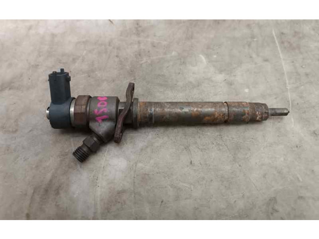 Форсунка 8658352 Volvo S60 D5244T5