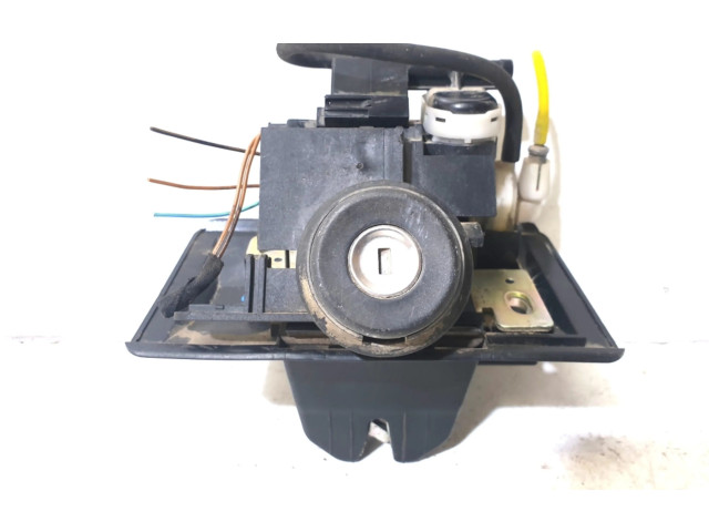 Zámek zadních dveří A2038000375 Mercedes-Benz E W210 1998