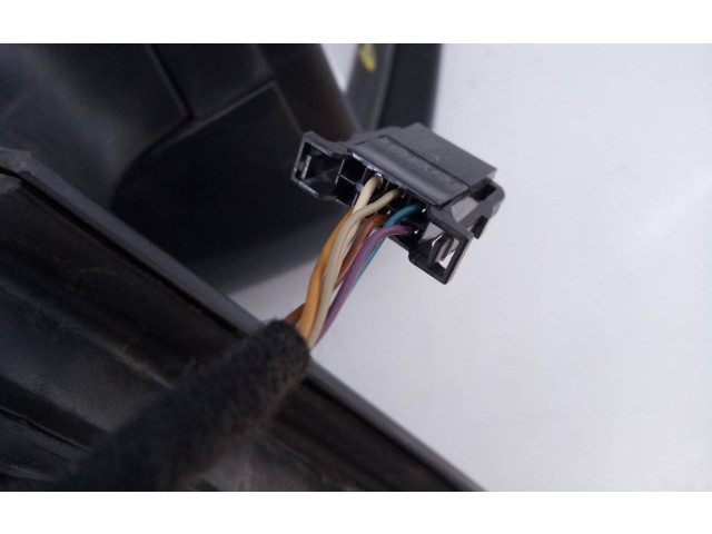 Зеркало электрическое Skoda Fabia Mk3 (NJ) 2015 - 2021 года