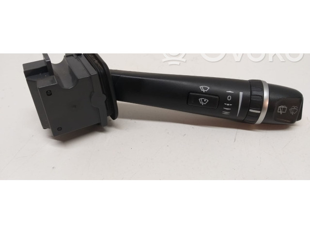 Ручка стеклоочистителей