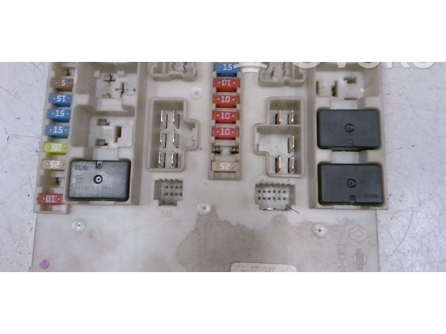 Pojistková skříňka 356231E, 8200674661 Renault Modus 2005