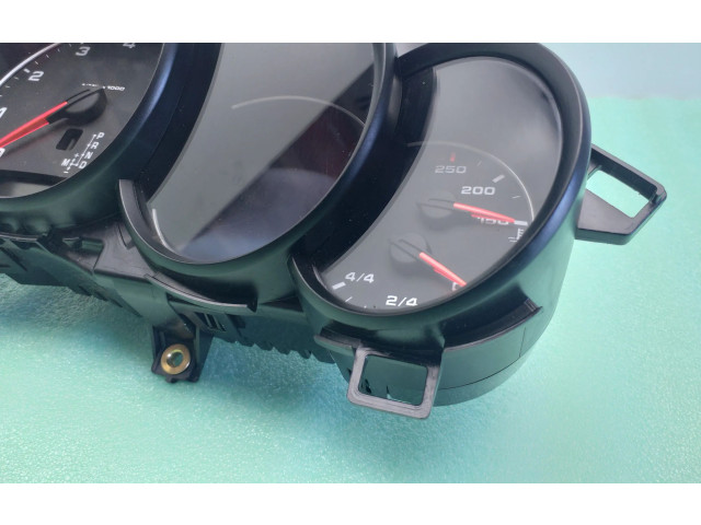 Přístrojová deska Porsche Panamera (970) 2012 97064114609