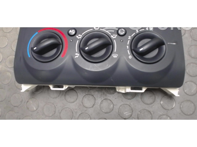 Блок управления климат-контролем 7701047549, 8200147180   Renault Clio II