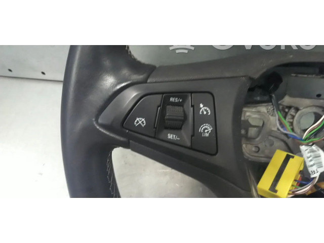 Руль Vauxhall Astra K  2015 - 2021 года 39058749, 39229906      