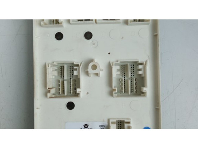 Блок комфорта 68236139AC   Jeep Grand Cherokee   