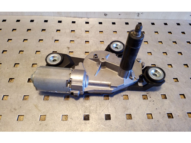 Моторчик заднего дворника 0390201205, BV6117K441AA    Ford Focus