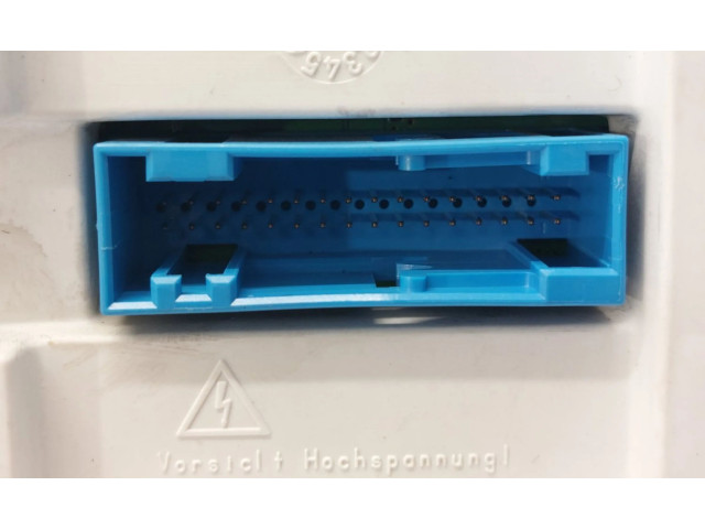 Панель приборов 3D0920881Q   Volkswagen Phaeton       