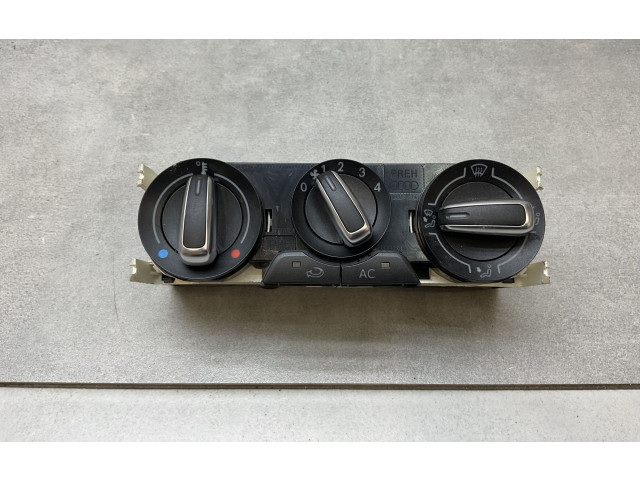 Блок управления климат-контролем 8X0820045A   Audi A1