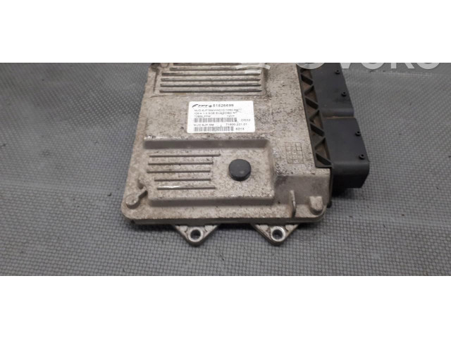 Блок управления двигателем Блок управления 51826699   Fiat Idea