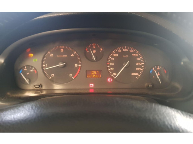 Přístrojová deska  Peugeot 406 2002   