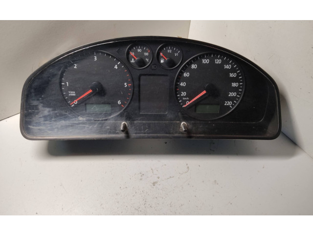 Přístrojová deska Volkswagen Transporter - Caravelle T5 2006 7H0920851D, VWZ7Z052115389