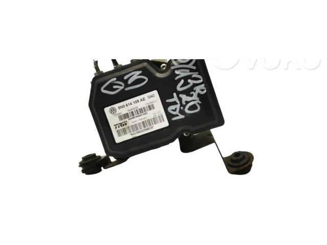 Блок АБС 5N0614109AE Audi Q3 8U 2011 - 2016 года