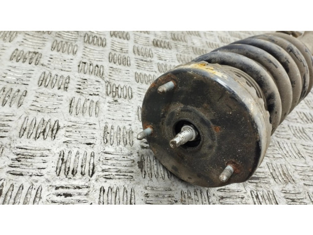 Передний амортизатор      