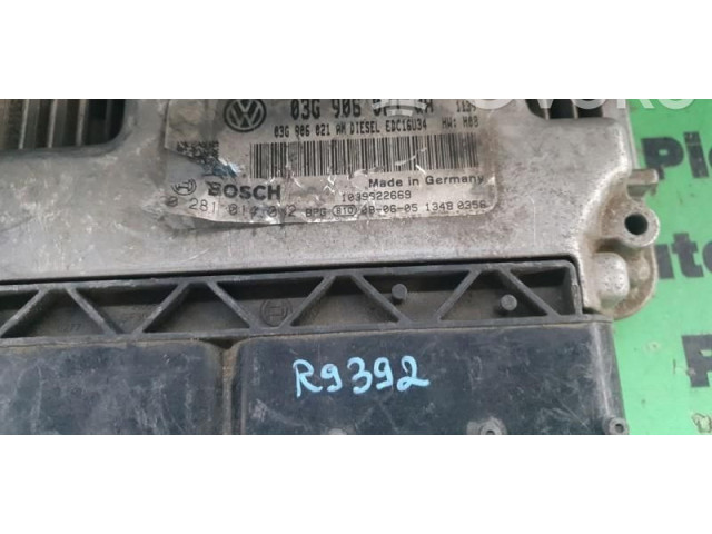 Блок управления двигателем Блок управления 0281014052, 03G906021QA Volkswagen Golf Plus