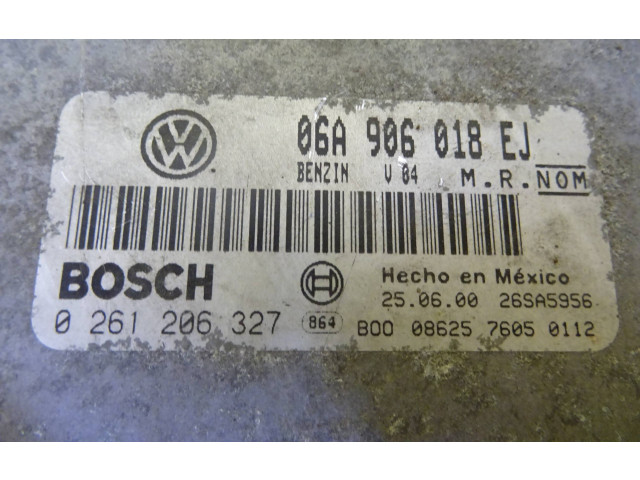 Блок управления двигателя 06A906018AD, 0261204936 Volkswagen New Beetle