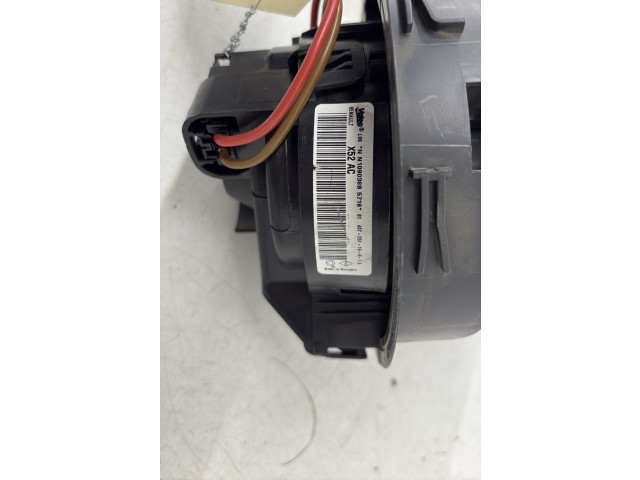 Вентилятор печки 272100975R Dacia Duster