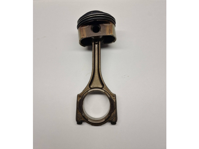 Поршень 079b Audi A8 S8 D4 4H