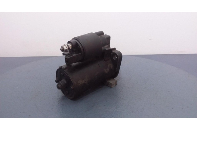 Стартер       Volkswagen Bora  1998 - 2005 года   