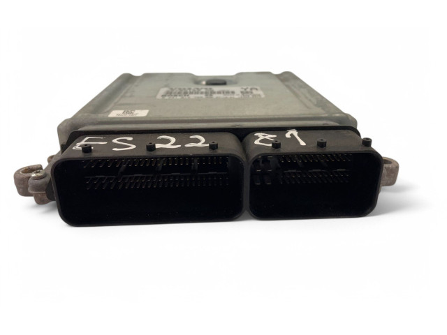 Блок управления двигателем Блок управления 30785100AB, 0281012765   Volvo V70