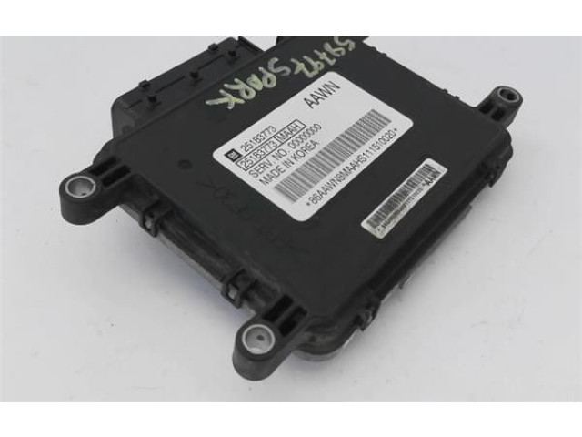 Блок управления двигателя 25183773   Chevrolet Spark