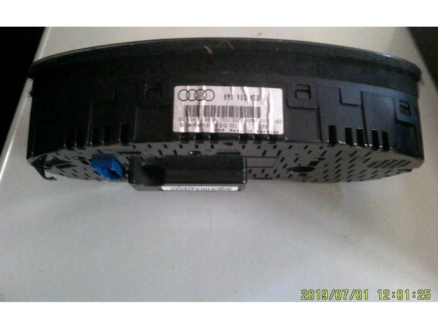 Панель приборов    Audi A3 S3 8P       