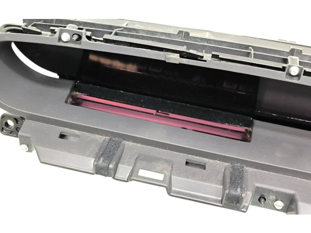 Přístrojová deska Toyota Prius (XW30) 2012 8380047A30