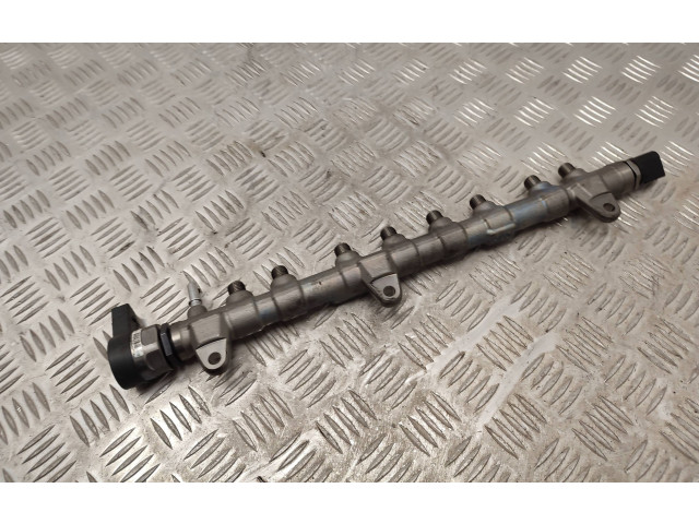 Vstřikovací lišta 8571569, 13538571569 BMW X3 G01