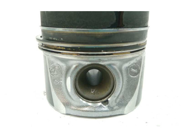 Поршень CAYB 03F107065F Volkswagen Golf SportWagen