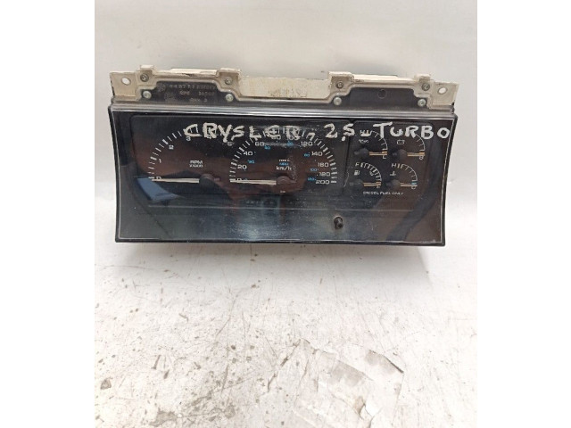 Přístrojová deska Chrysler Voyager 1990 4437589, 66796