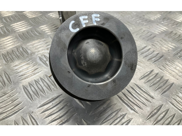 Píst CFF, 038J Volkswagen Tiguan CFFB