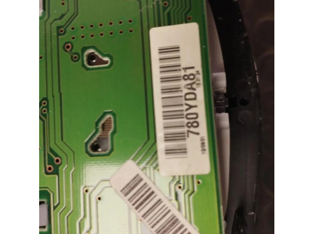 Přístrojová deska Mercedes-Benz A W168 780YDA81, CUADROINSTRUMENTOS