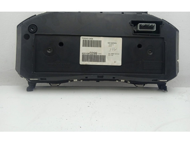 Панель приборов 8201060299   Renault Clio III       