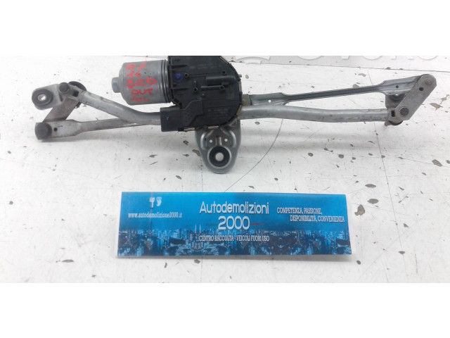 Моторчик дворников     Audi Q3 8U