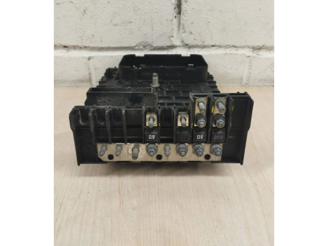 Блок предохранителей 1K0937125A, 017183071   Skoda Octavia Mk2 (1Z)    