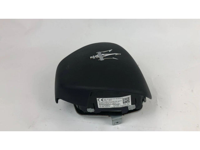 Подушка безопасности водителя 06700805010, 0589P1000461 Maserati Ghibli