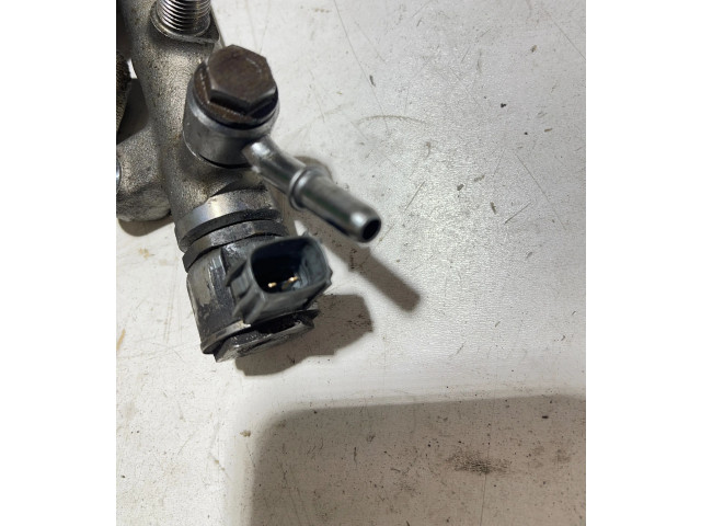 Топливная рампа 31303612 Volvo S60 для двигателя D4204T5