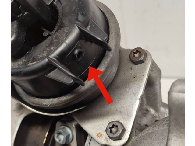 Турбина Audi A6 S6 C7 4G 04L253056H, 50271819