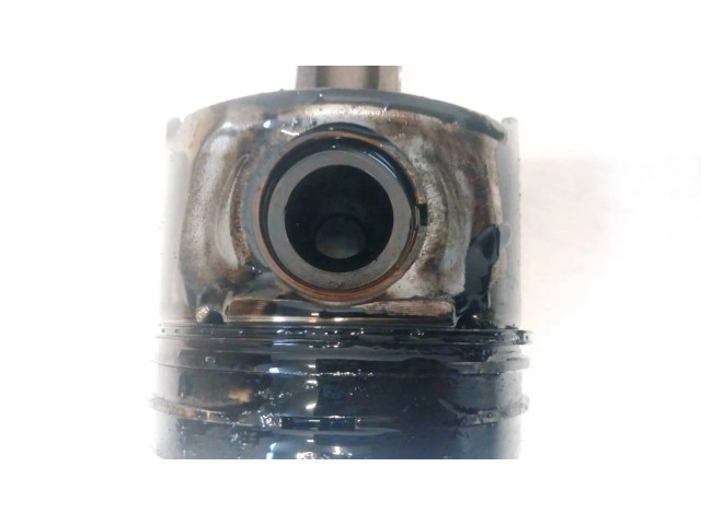 Píst Chevrolet Captiva pro naftový motor 2.0