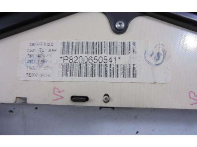 Панель приборов P8200650541, P8200650541   Dacia Logan I       