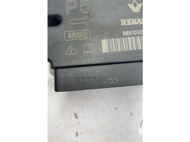 Блок подушек безопасности 985100209R Dacia Duster II