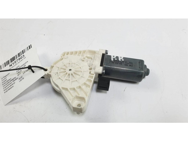 Двигатель стеклоочистителей