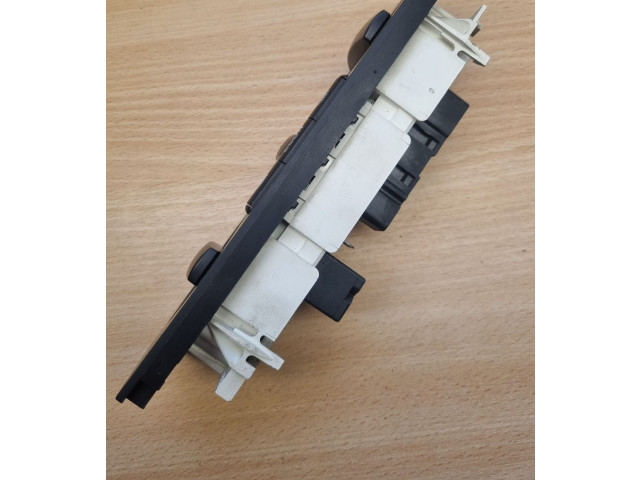 Блок управления климат-контролем 8Z0819045C, 8Z0819045C   Audi A2