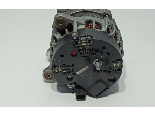 Генератор 04L903021JX, 0125811089 Skoda Octavia Mk3 (5E)