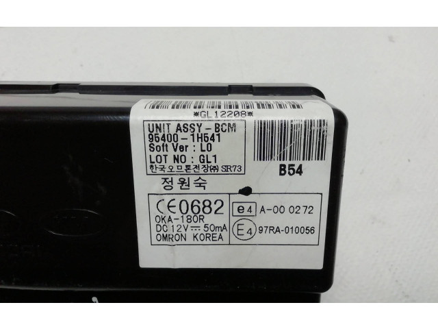 Блок управления 954001H541   KIA Ceed