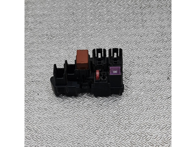 Блок предохранителей    Subaru Forester SJ    